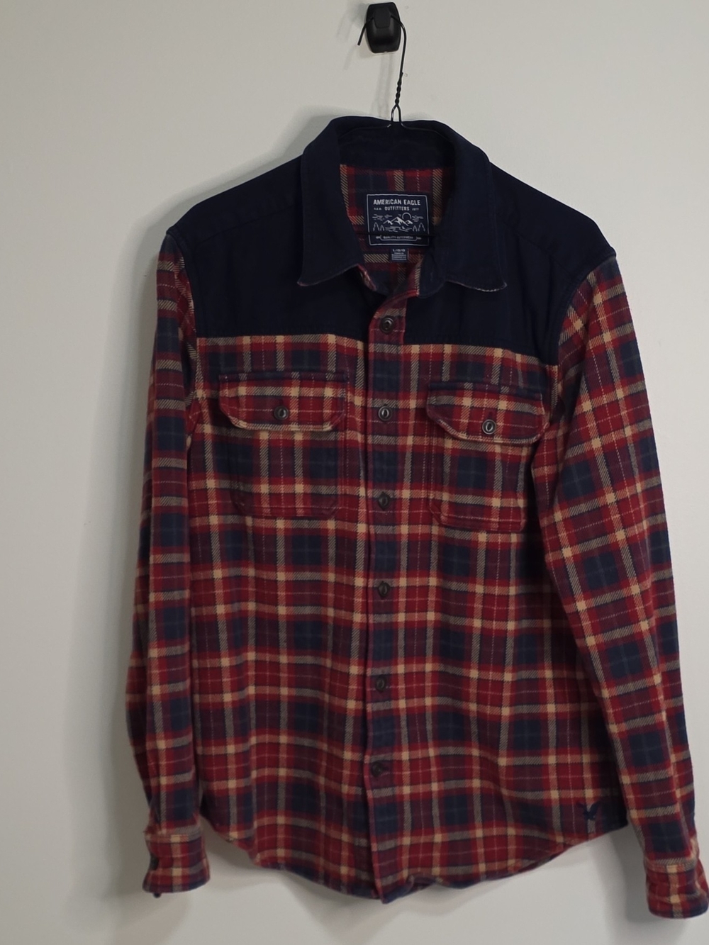 American Eagle Outfitters Men's Plaid Flannel Cotton Button-Up Shirt size L